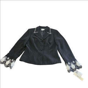 Women's Maggy L NWT Black & White Embroidered Blazer Jacket Size 12